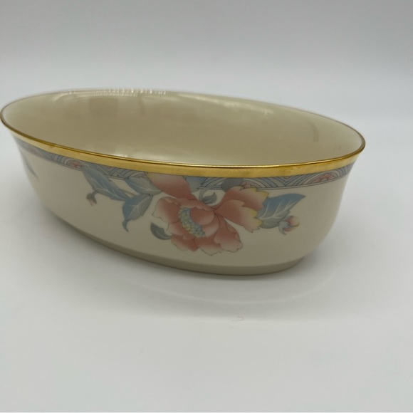 LENOX WESTWOOD OVAL SERVING BOWL - Picture 11 of 12
